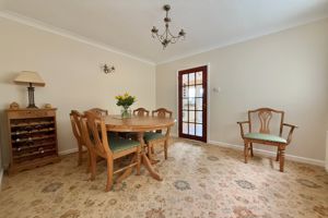 Dining Room- click for photo gallery